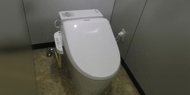 福岡のリフォーム・リノベーション専門のホームドクター美雲の内装の事例／S社便器交換